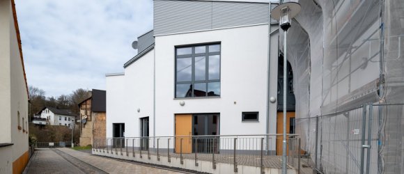 Außenansicht des Bürgerhaus Heckholzhausen