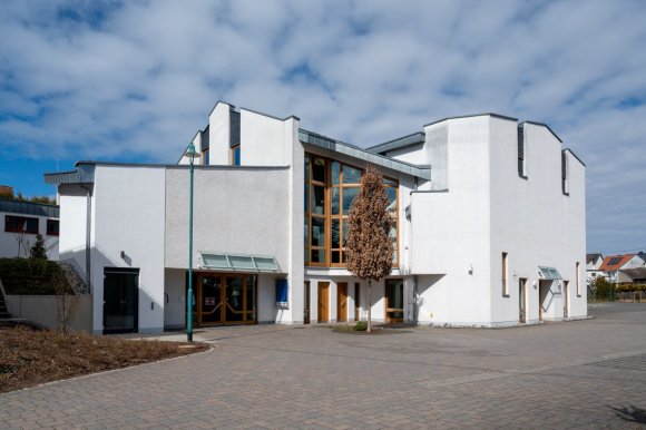 Außenansicht des Bürgerhaus Obertiefenbach