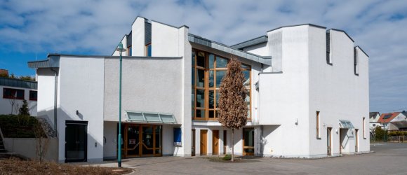 Außenansicht des Bürgerhaus Obertiefenbach