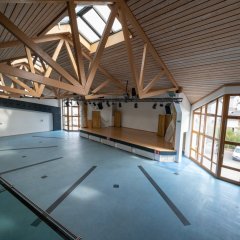 Bürgerhaus Obertiefenbach von Empore in Saal