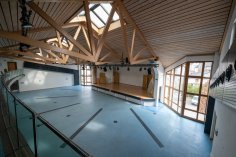 Bürgerhaus Obertiefenbach von Empore in Saal