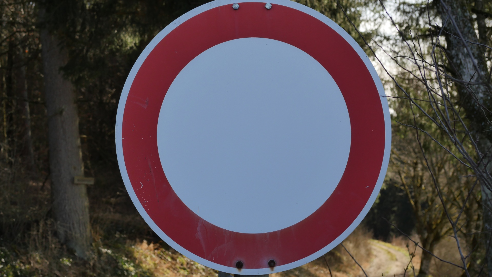 Die K449 bleibt ab dem 27.04. für 2 Wochen gesperrt